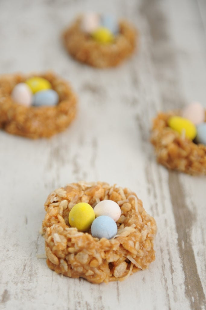 easter nest cookies