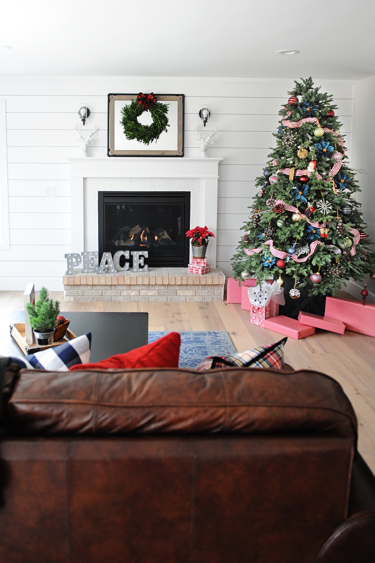 christmas home tour