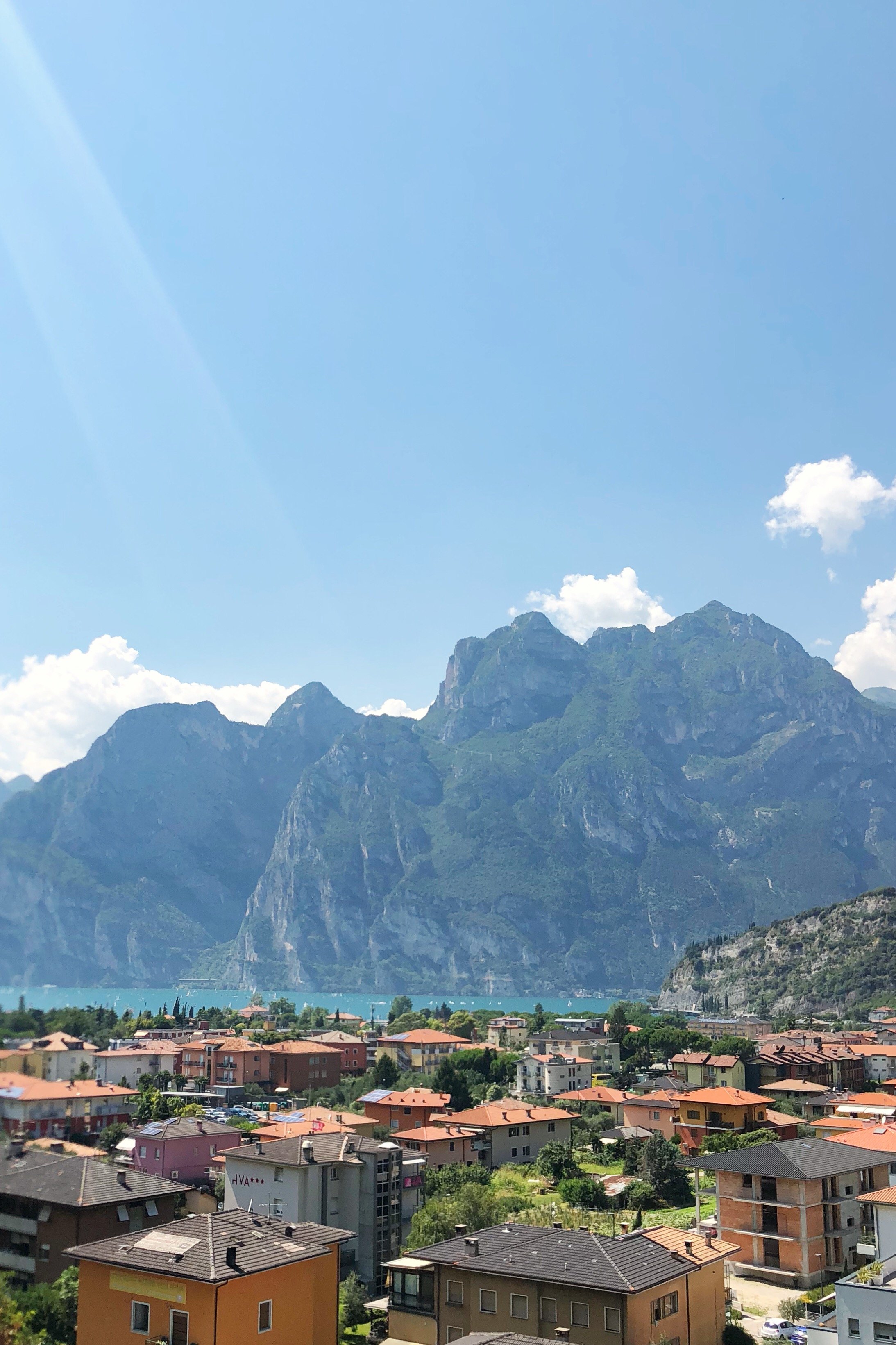 best places to stay in lake garda