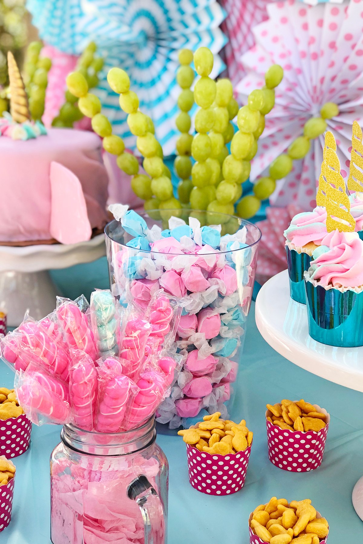 Narwhal Confetti Under the Sea Party Ocean Unicorn Party Table