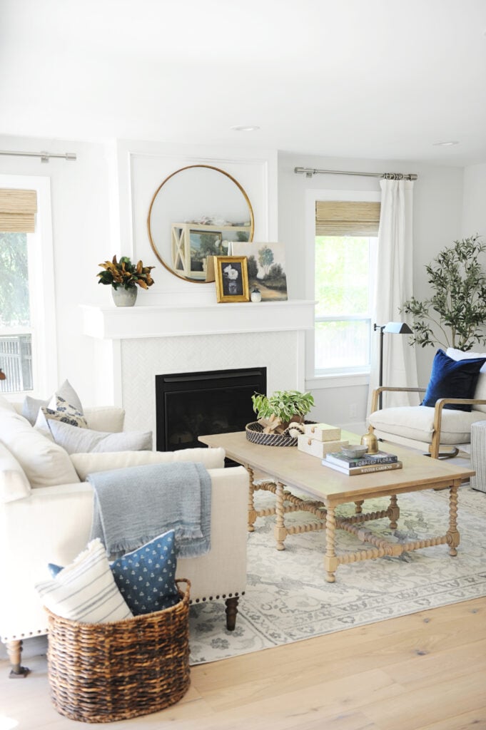 Fall Living Room Decor - Clean and Scentsible