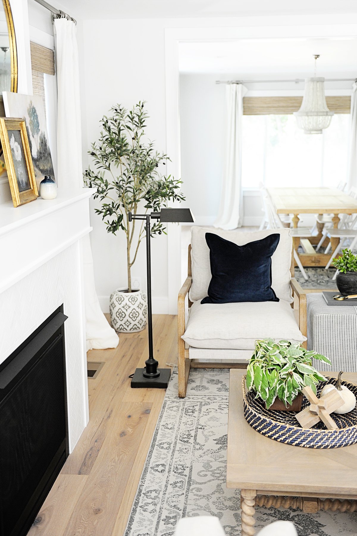 Fall Living Room Decor - Clean and Scentsible