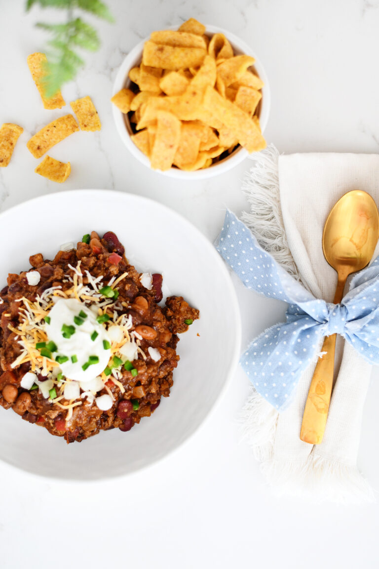 Hearty & Delicious Homemade Chili Recipe — Pink Peppermint Design