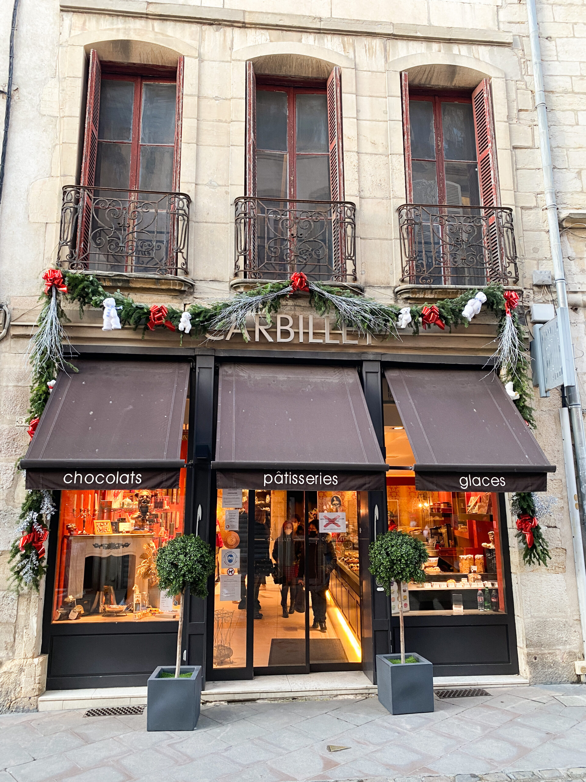 Traveling to Dijon France : Dijon Hotels, Mustard & More – Pink