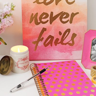 Blog header pink and gold desk