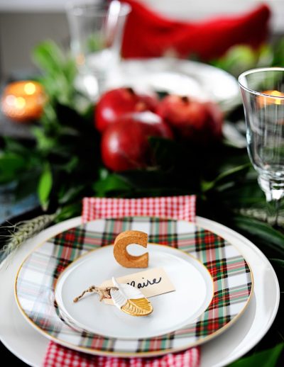 Great ideas for setting a christmas table