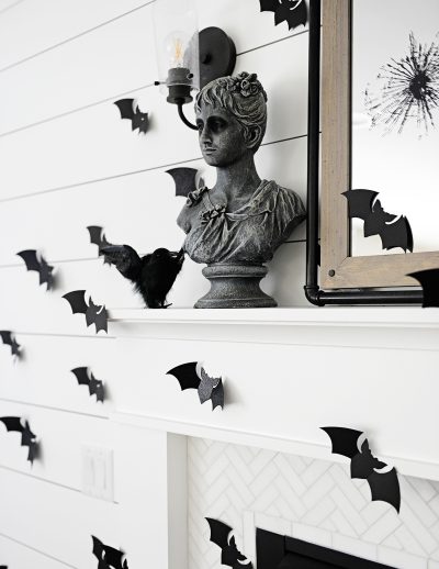 Halloween matel decor 1