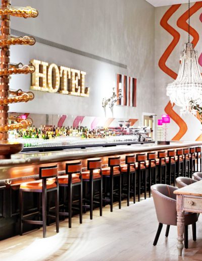 Hamyard bar featured