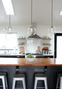 House tweaking