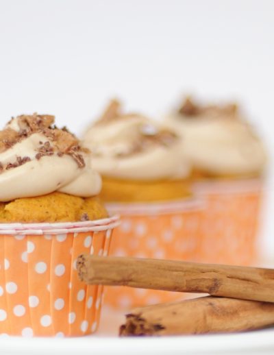 Pumpkin cupcakes feature