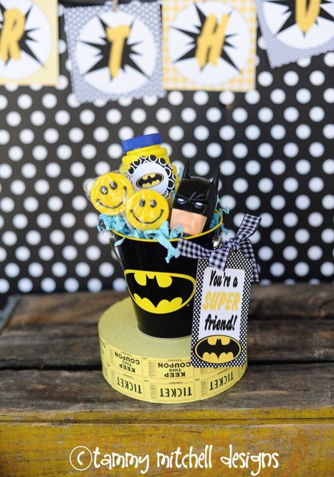 Web 154 batman kids party ideas batman party cupcakes batman superhero kids party diy pictures and ideas 681x1024
